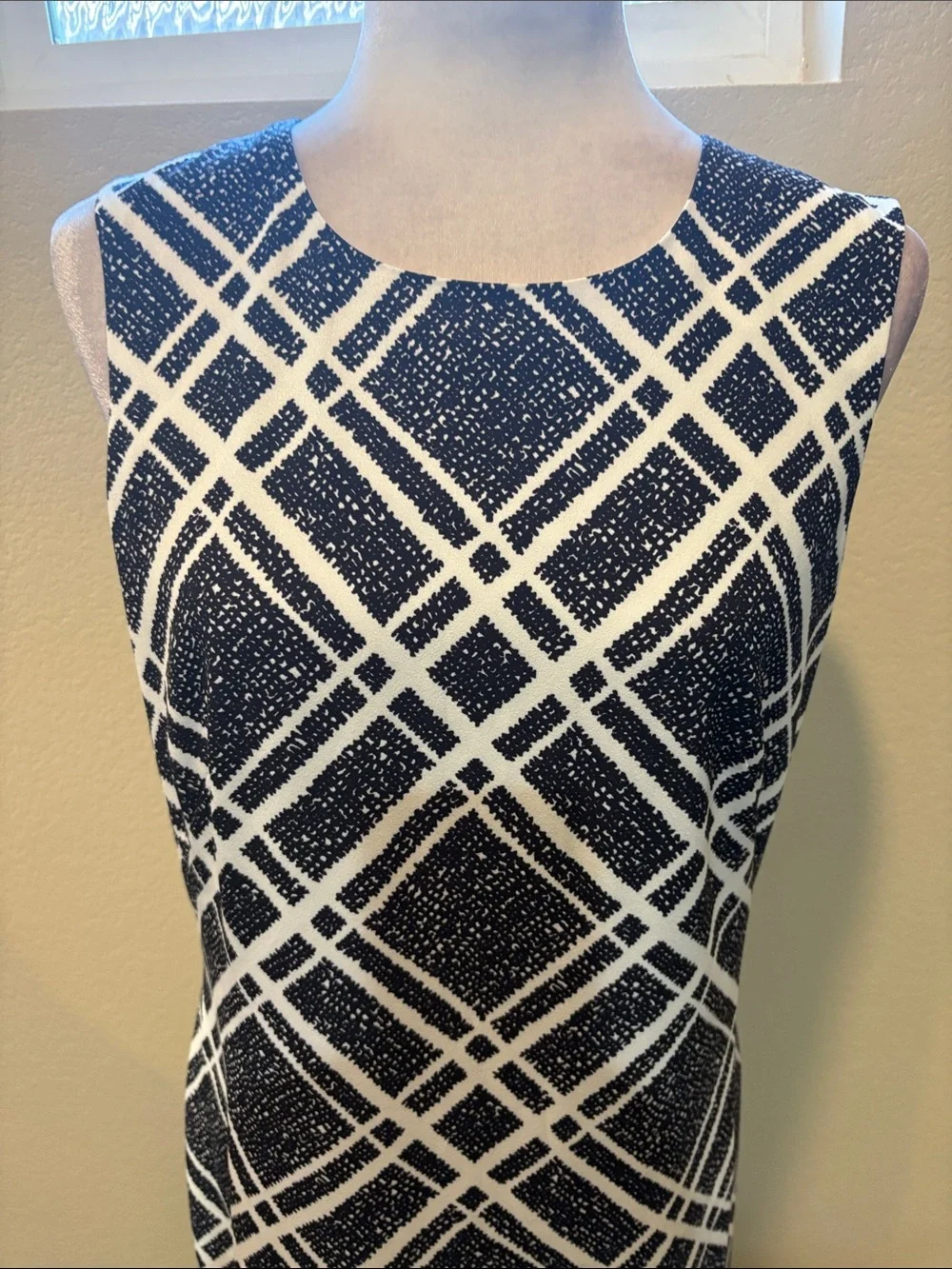 White House Black Market Black and White Plaid Midi Skirt-Size 8